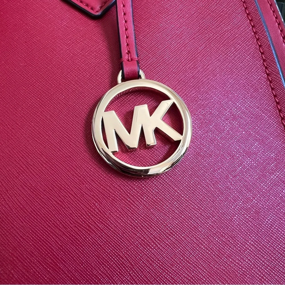 Michael Kors Sheila Tri Compartment Medium Satchel (No Long Strap)